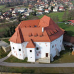 Na Grad Komenda v Polzelo